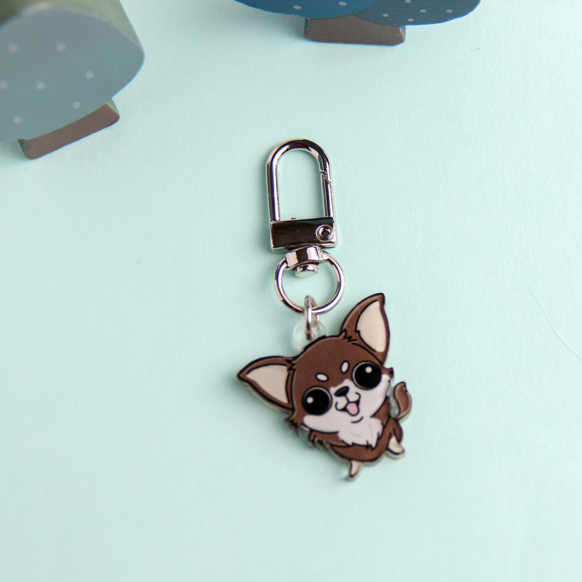 3cm Mini Chihuahua Acrylic Keychain - Cute Dog Breed Collectible - Pawsome Island